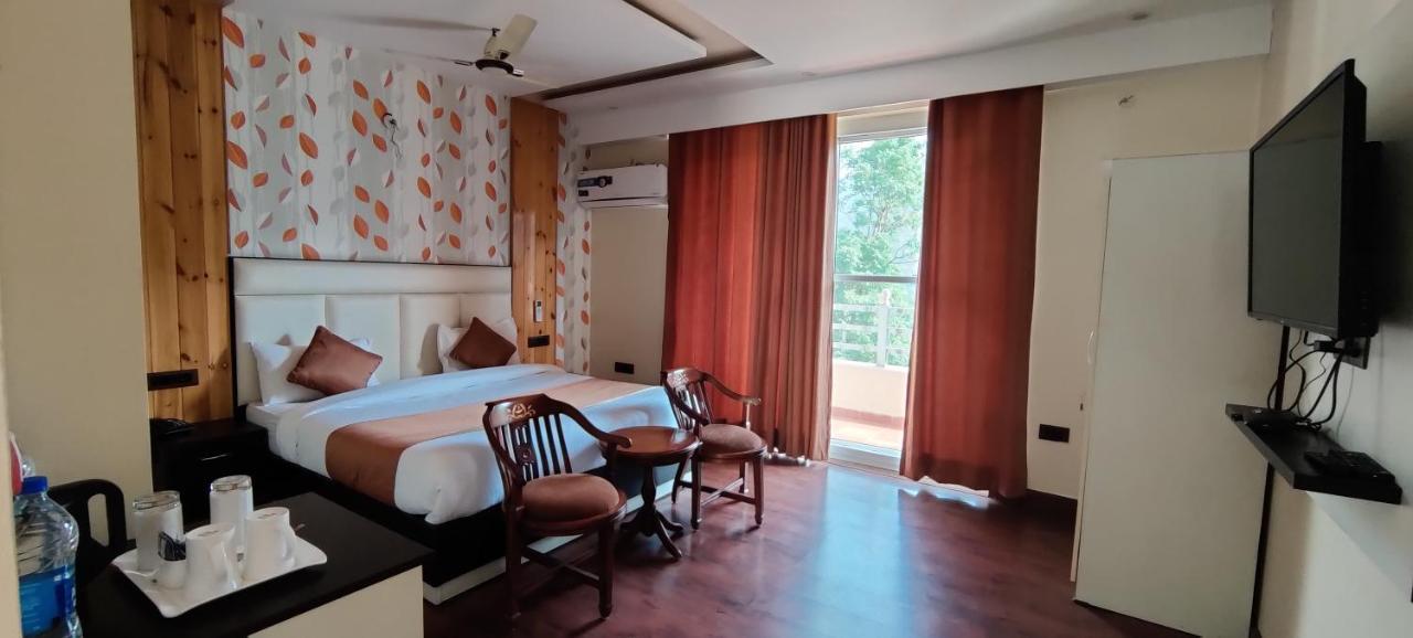 Dreamcatcher Boutique Hotels Bhimtal Exterior photo