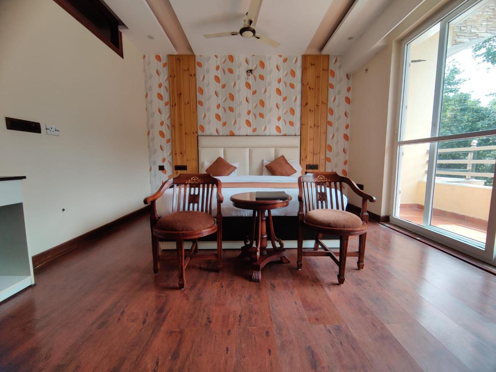 Dreamcatcher Boutique Hotels Bhimtal Exterior photo